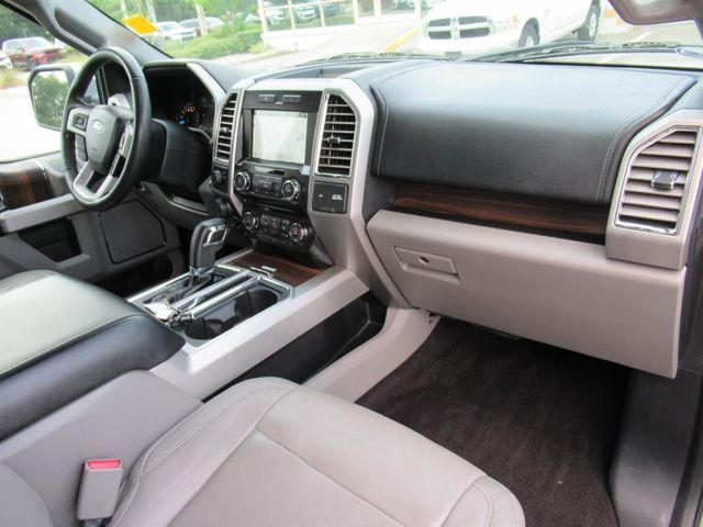 2016 Ford F-150 Lariat photo 12