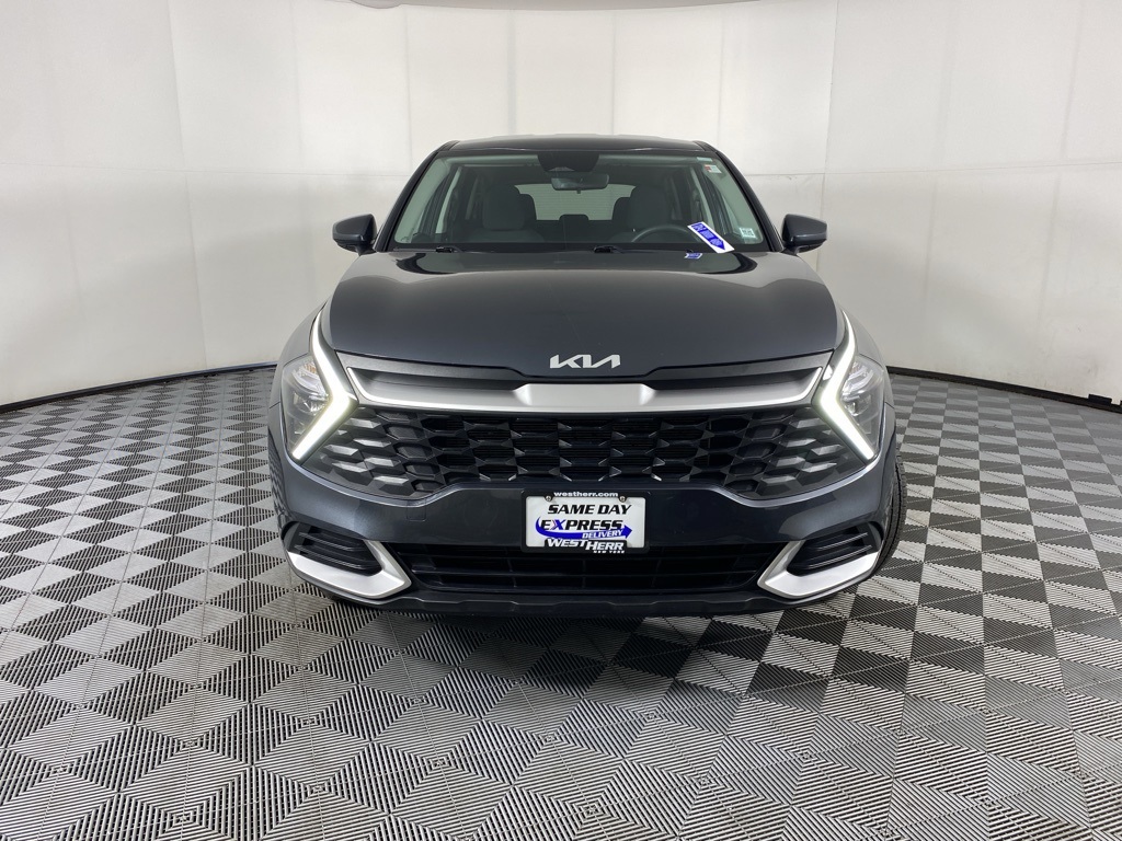 2023 Kia Sportage LX photo 2
