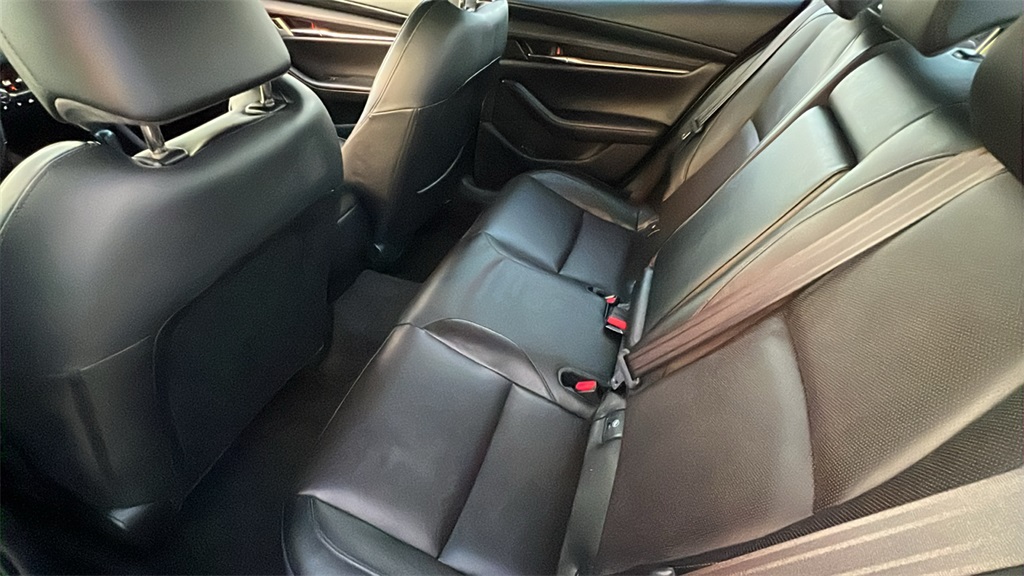 2022 Mazda Mazda3 Premium Plus photo 7