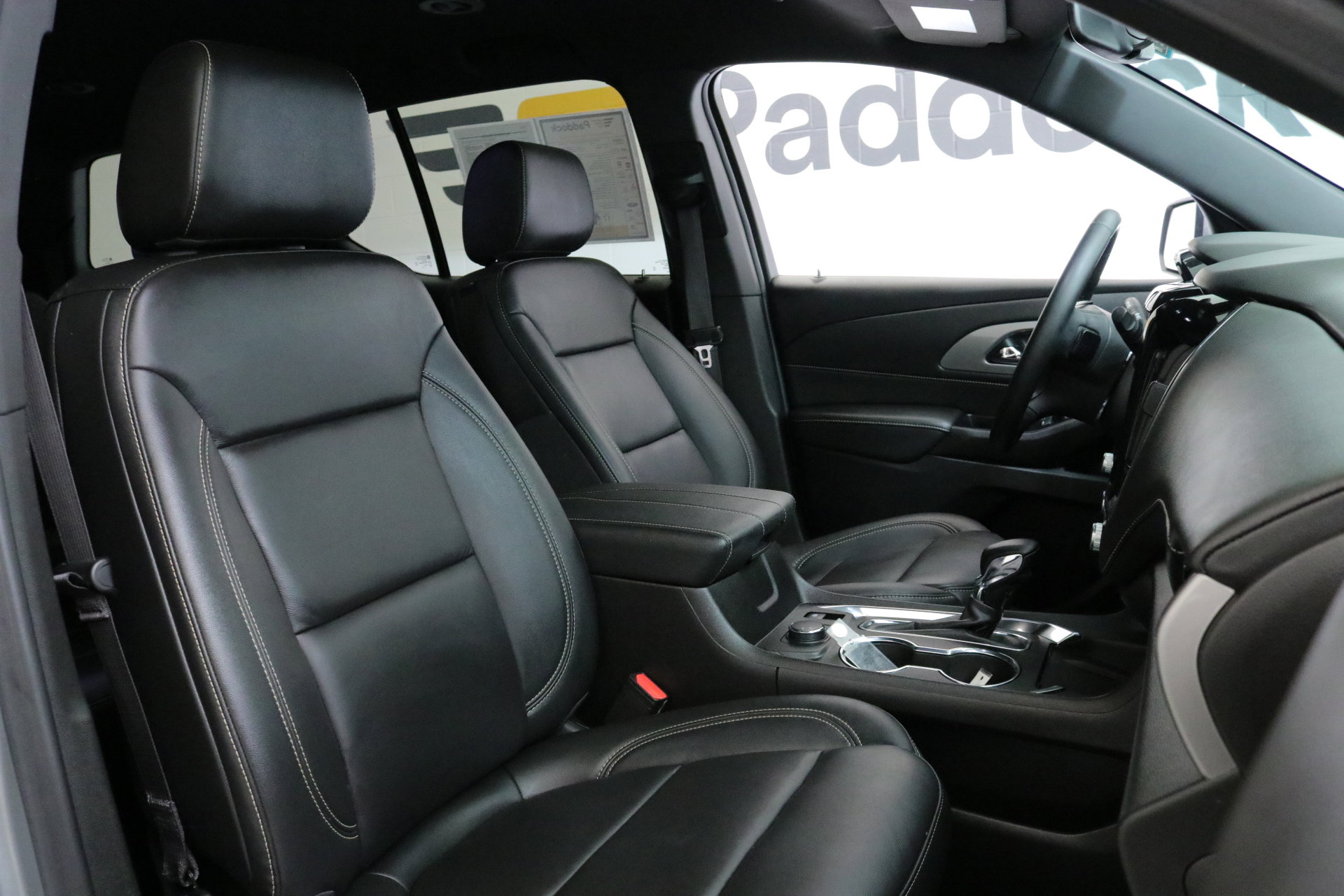 2023 Chevrolet Traverse Leather photo 28