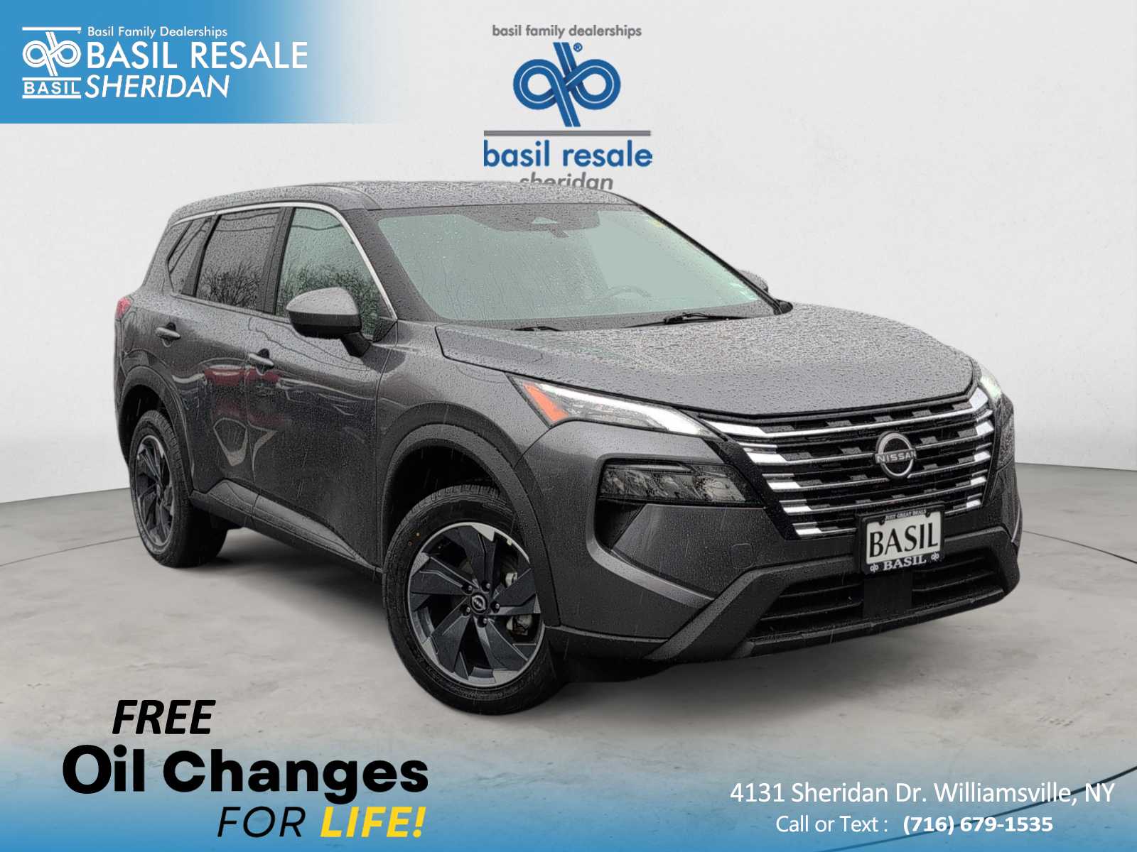 2025 Nissan Rogue SV's photo