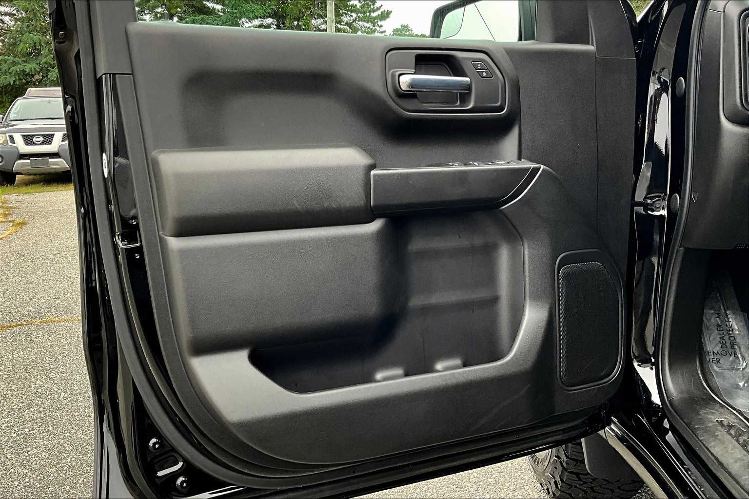 2022 Chevrolet Silverado 1500 Custom Trail Boss photo 21