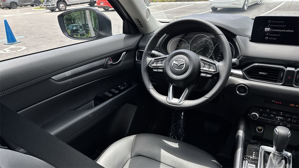 2025 Mazda CX-5 2.5 Select photo 20