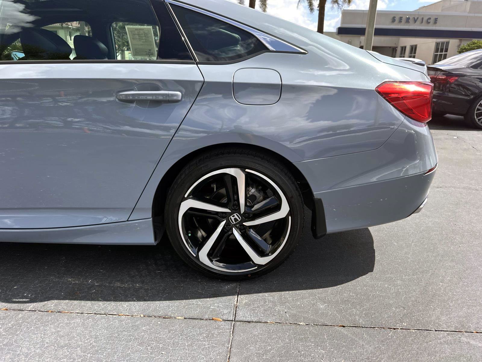 2022 Honda Accord Sport 2.0T photo 10
