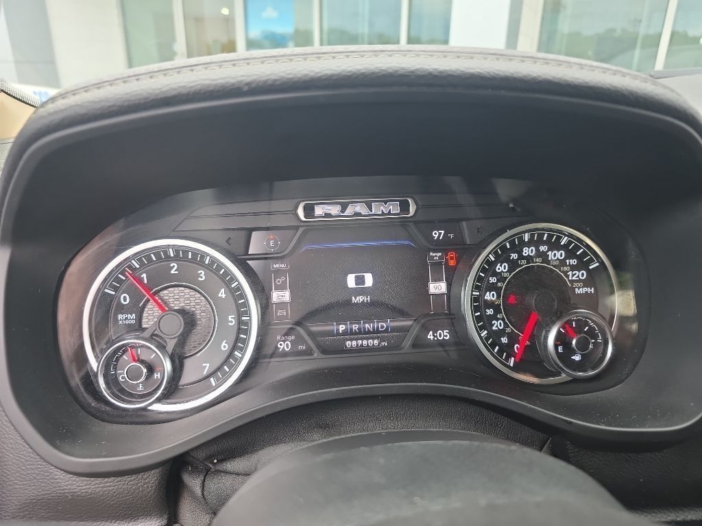2021 Ram 1500 Laramie photo 2