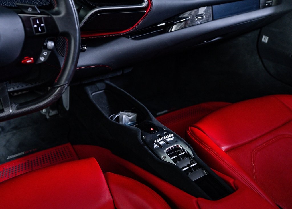 2023 Ferrari 296 GTS photo 17