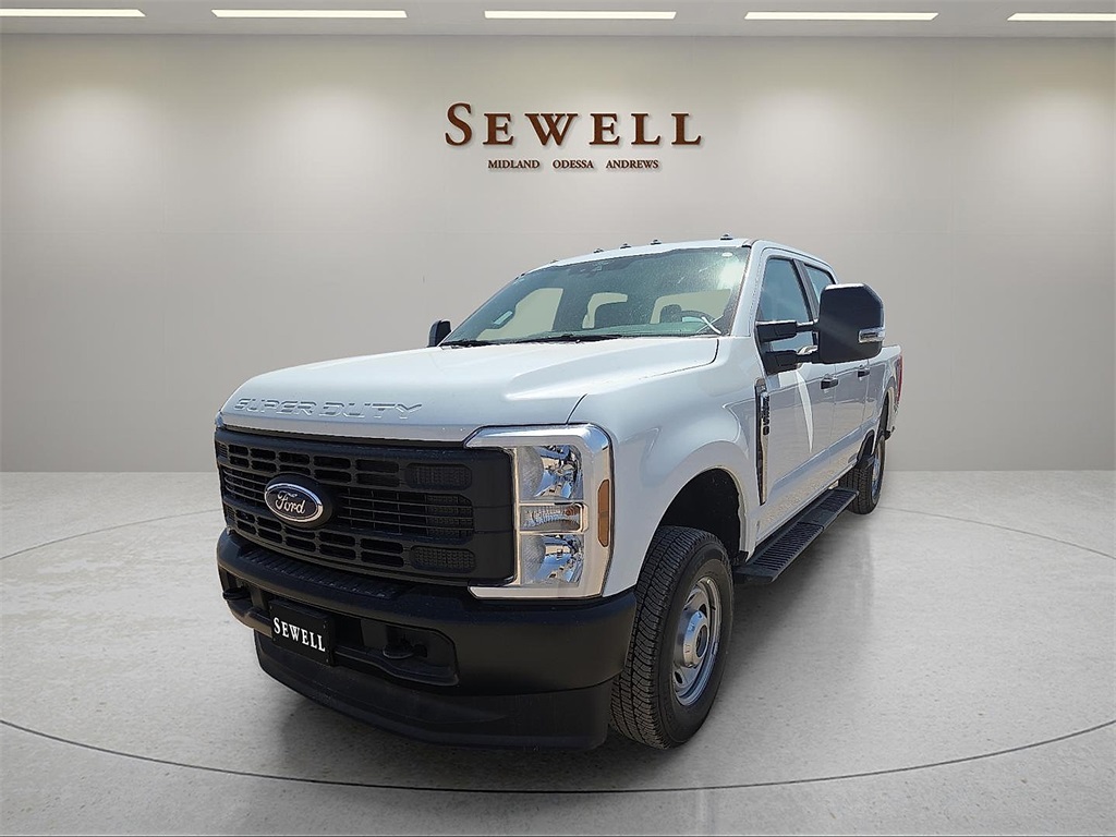 2025 Ford F-250 Super Duty XL's photo