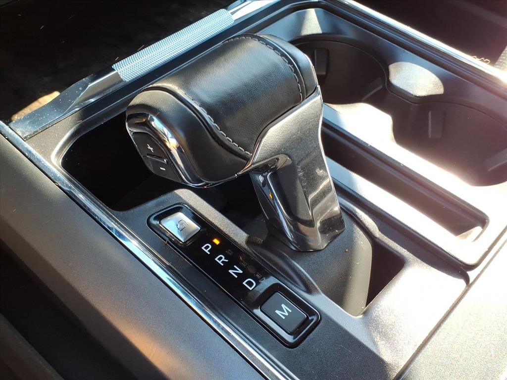 2022 Ford F-150 Lariat photo 16