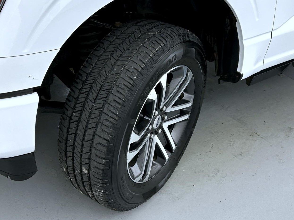 2023 Ford F-150 XL photo 19