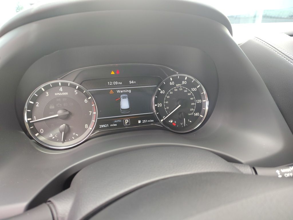 2023 Infiniti QX80 Premium Select photo 4