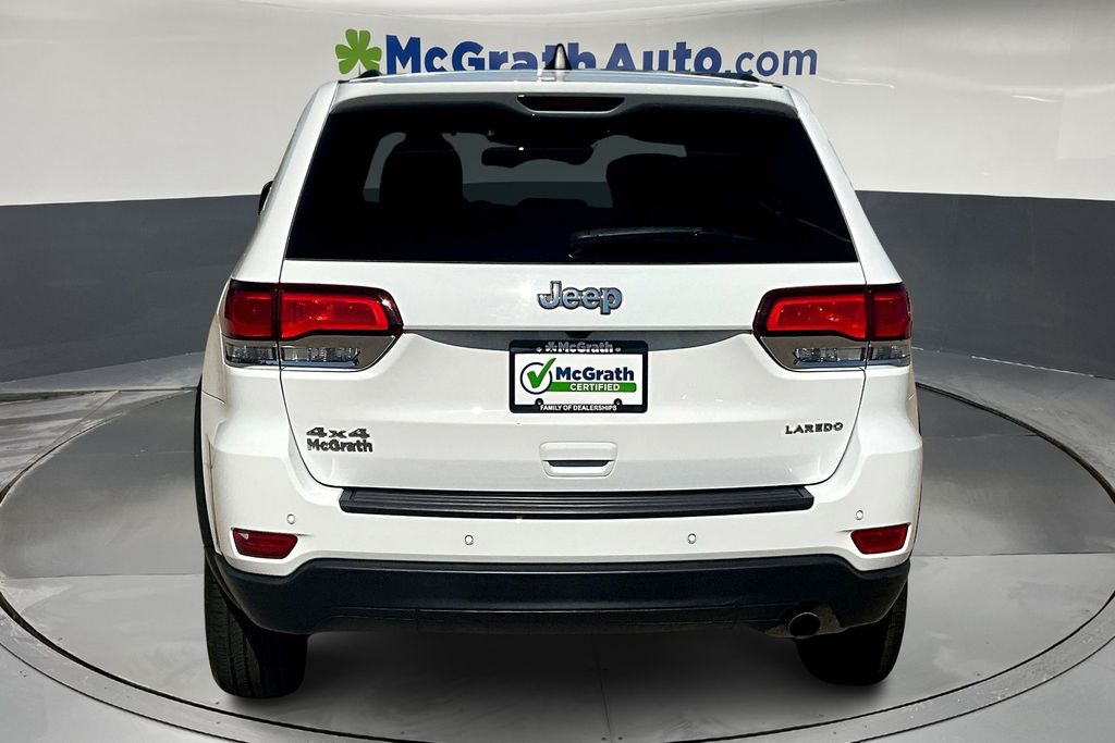 2022 Jeep Grand Cherokee Laredo E photo 5