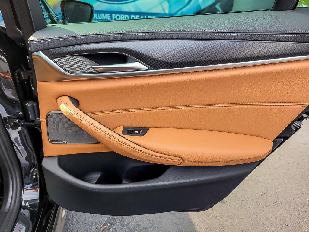 2021 BMW M550I - Image 28