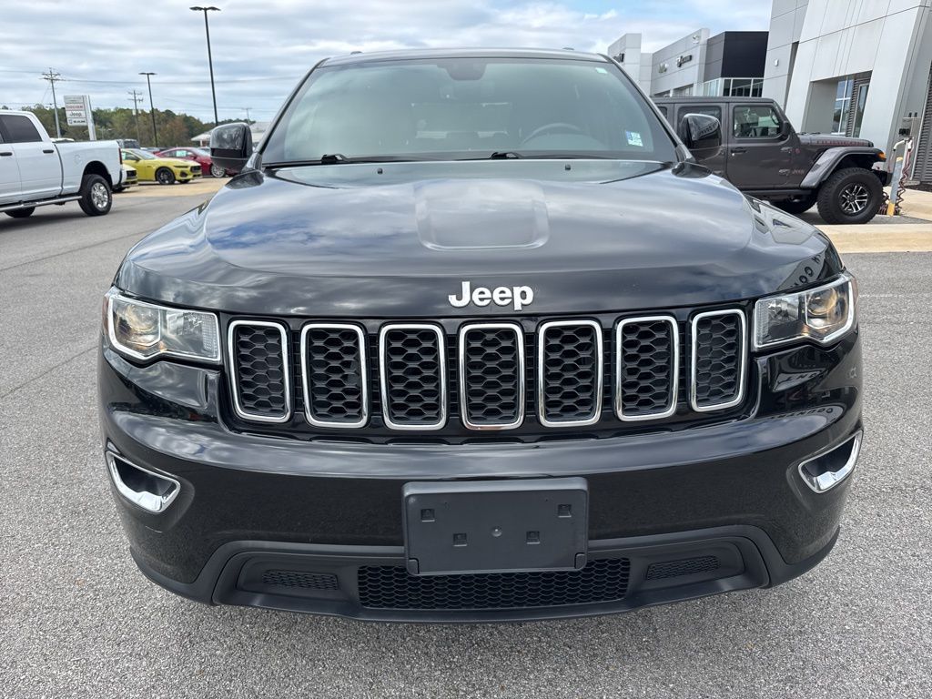 2020 Jeep Grand Cherokee Laredo E photo 2