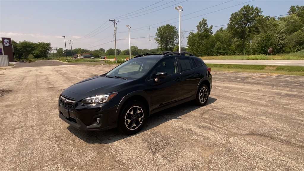 2019 Subaru Crosstrek 2.0i Premium photo 2