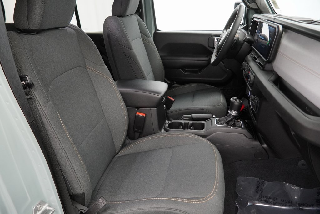 2024 Jeep Wrangler Sport S photo 31