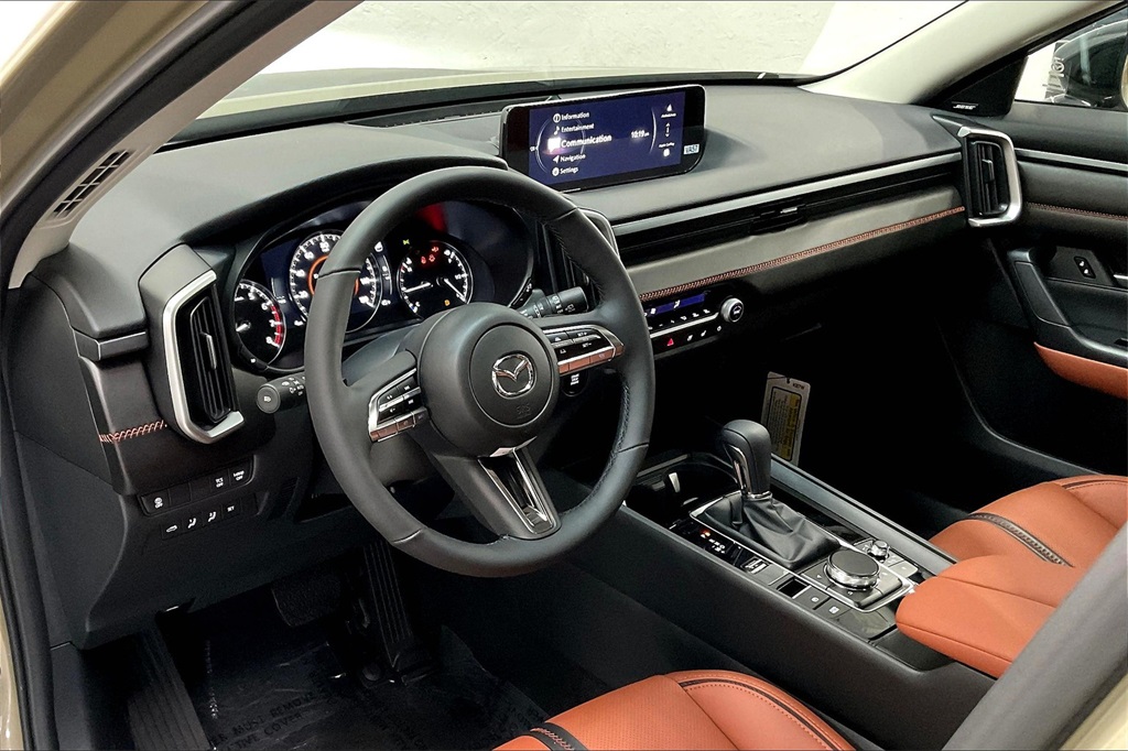 2025 MAZDA CX-50 - Image 7