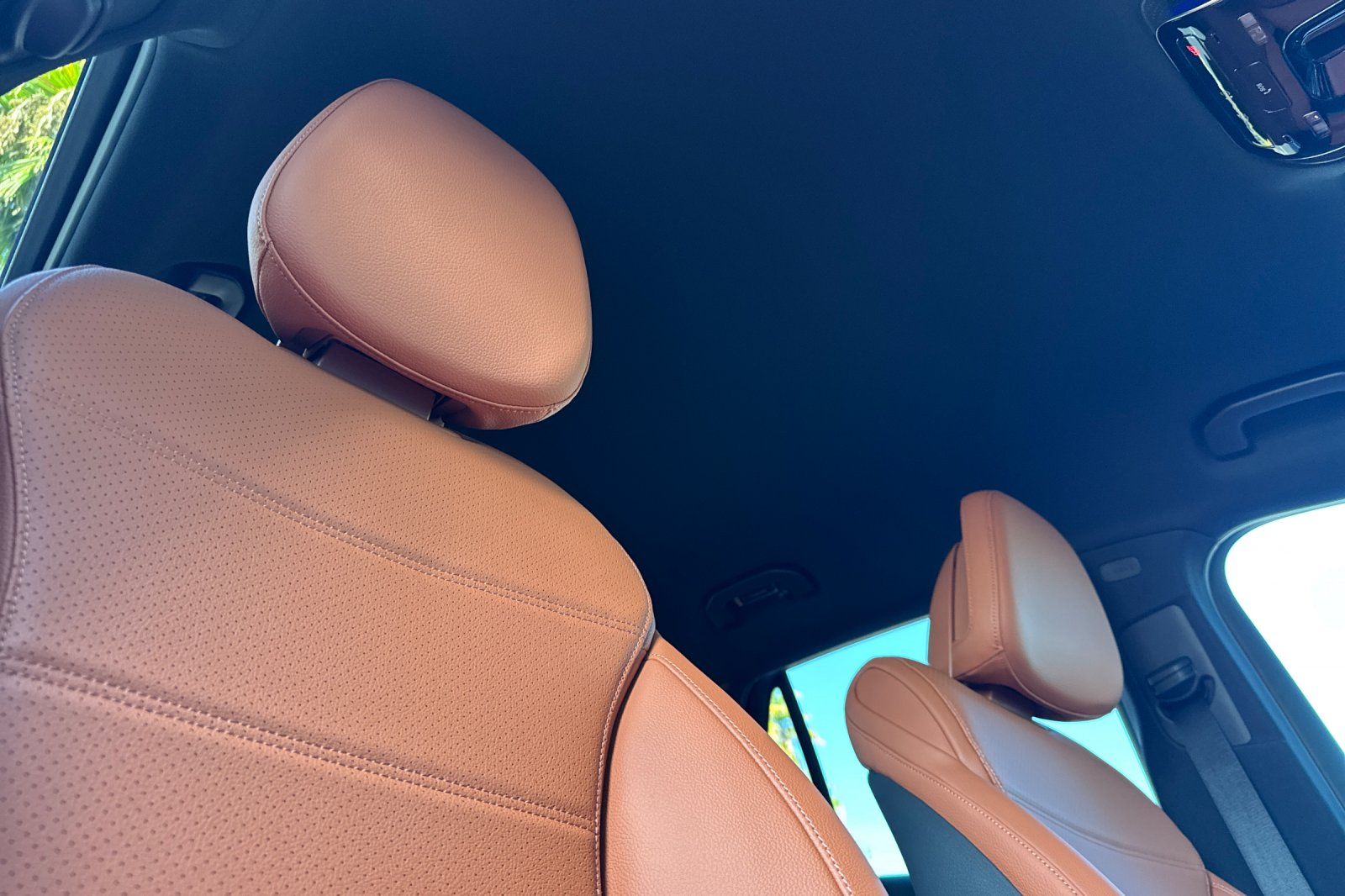 2026 Mercedes Benz GLC 300 photo 29