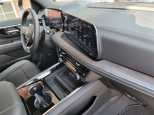 2025 Chevrolet Tahoe Premier photo 16
