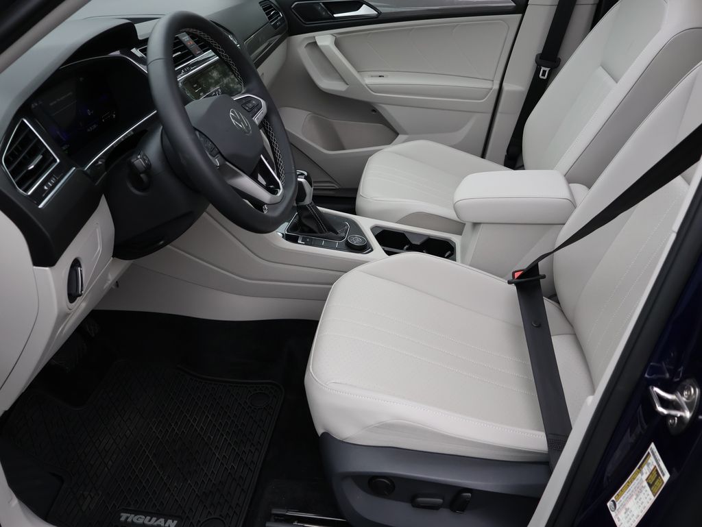 2024 Volkswagen Tiguan SE Wolfsburg Edition photo 31