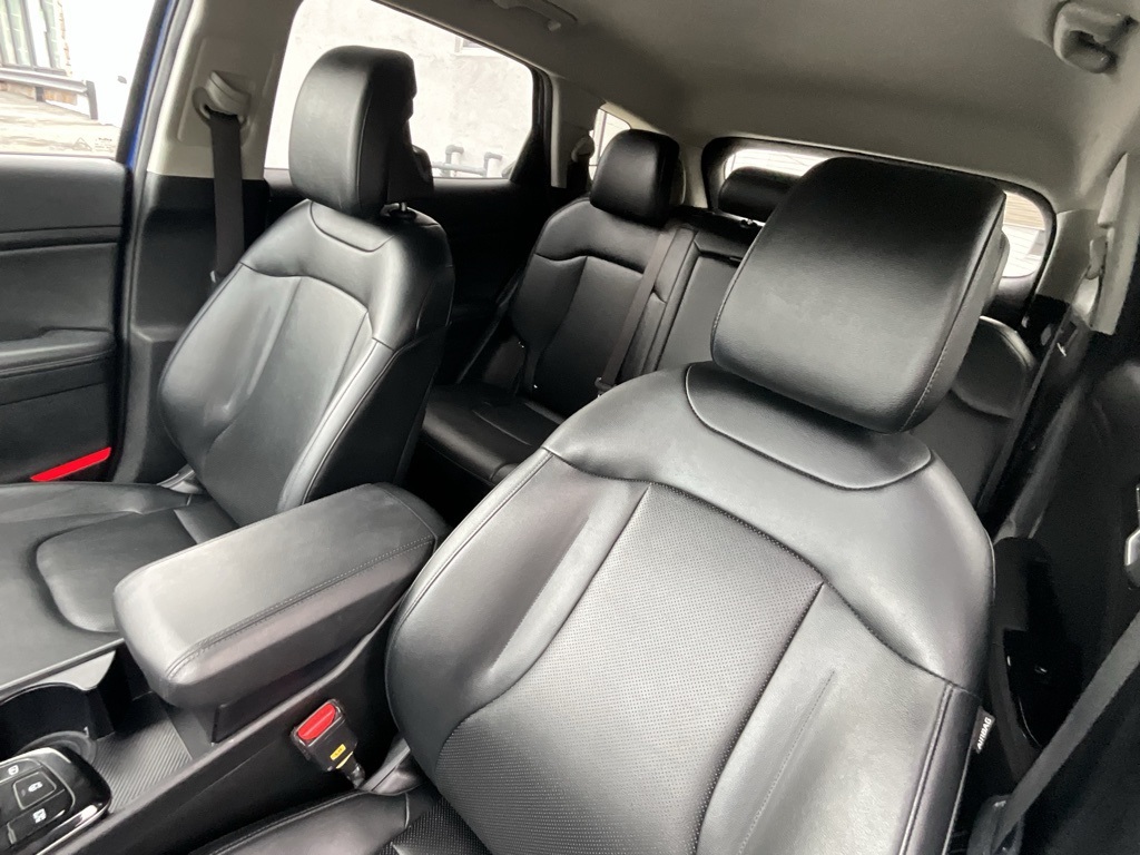 2023 Kia Sportage EX photo 11