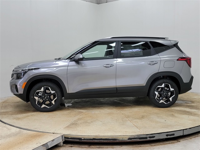 2026 Kia Seltos S photo 5