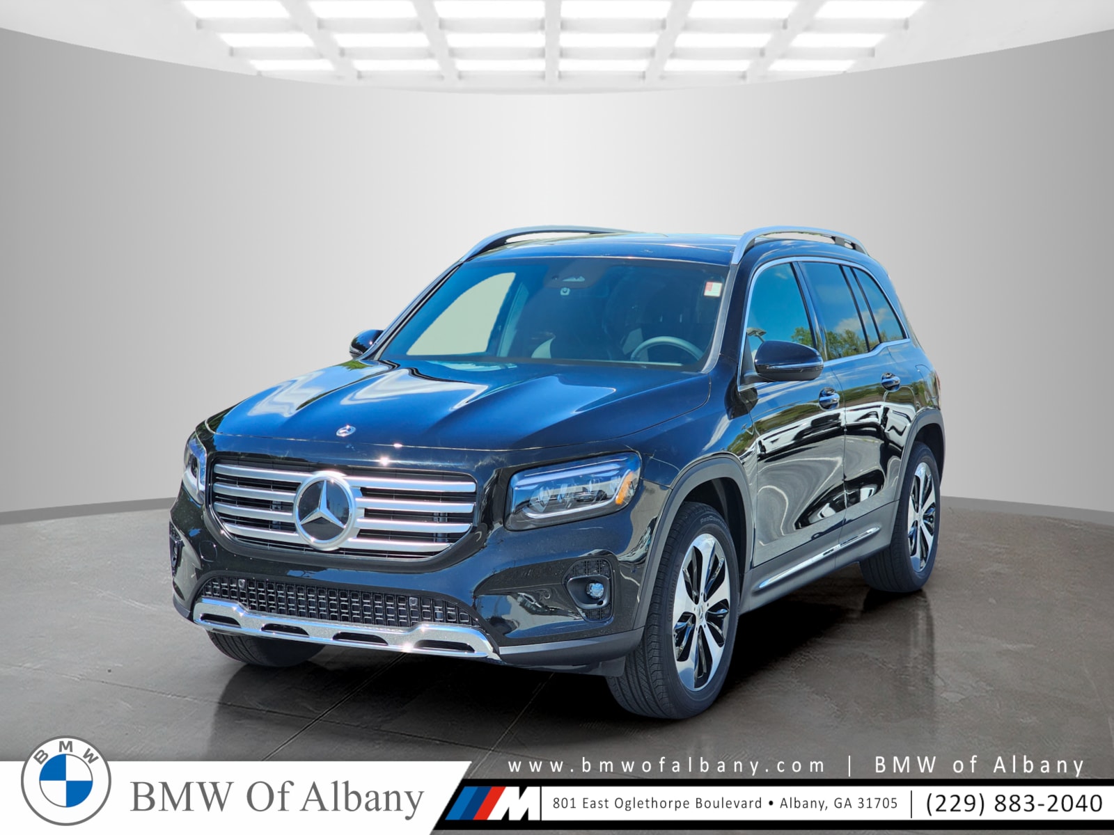 2025 Mercedes-Benz GLB Base's photo