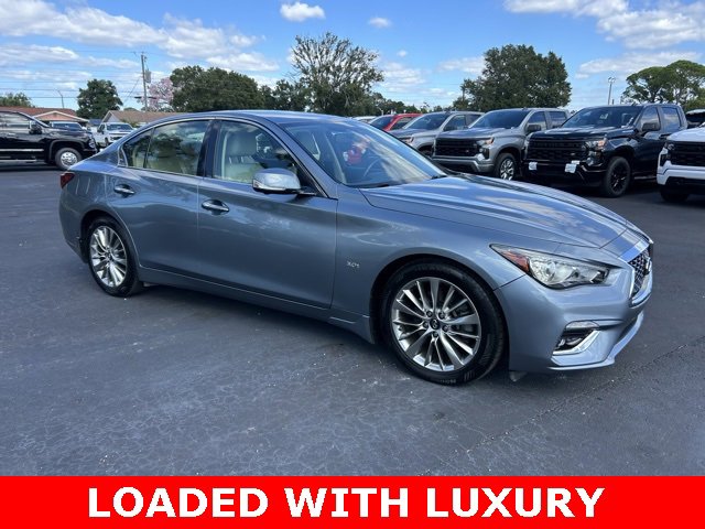 2018 INFINITI Q50 LUXE