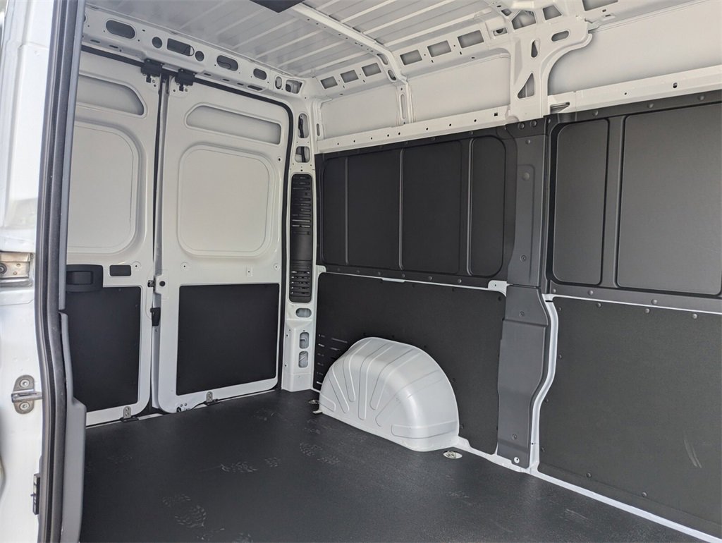 2026 Ram ProMaster 1500 photo 3