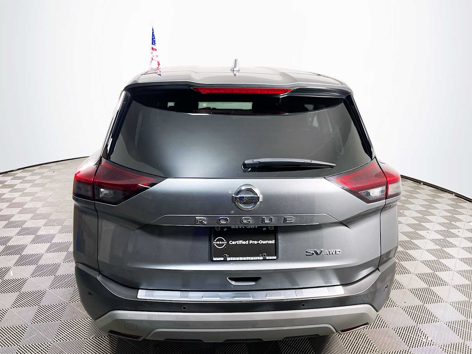 2021 Nissan Rogue SV photo 5