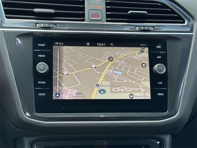 2023 Volkswagen Tiguan SEL R-Line Black photo 2
