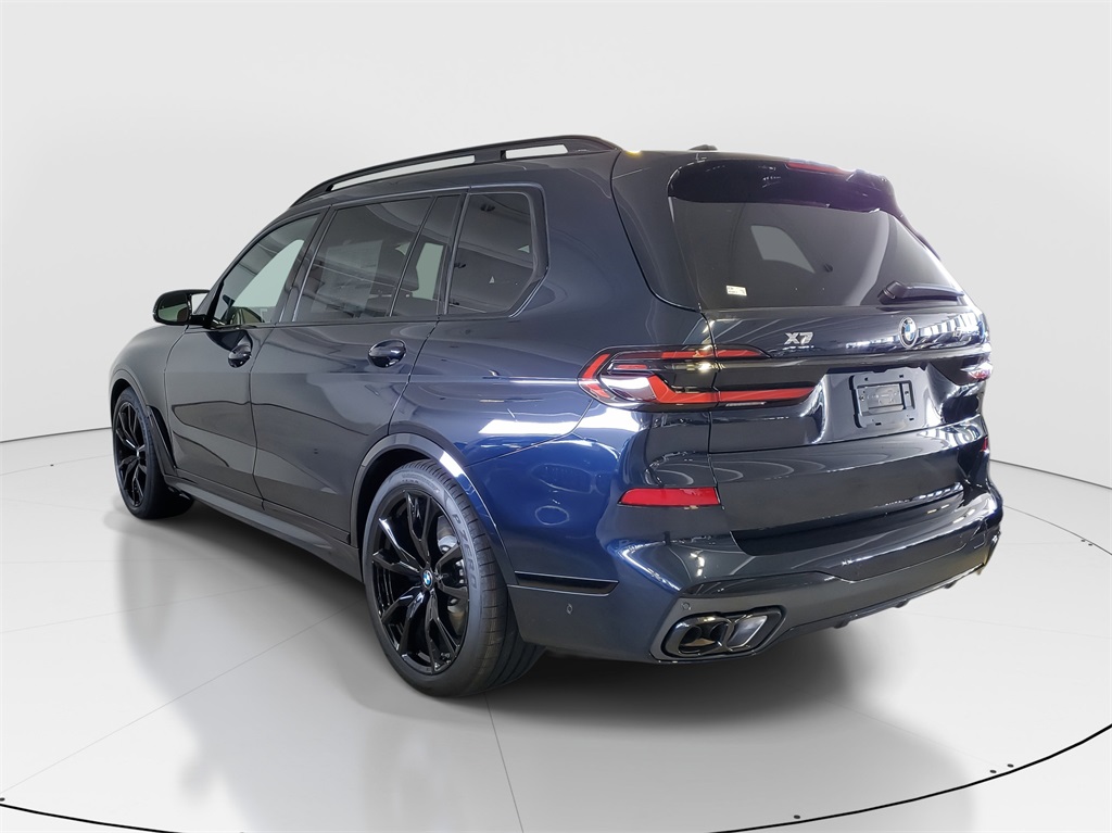 2026 Bmw X7 M60i photo 4
