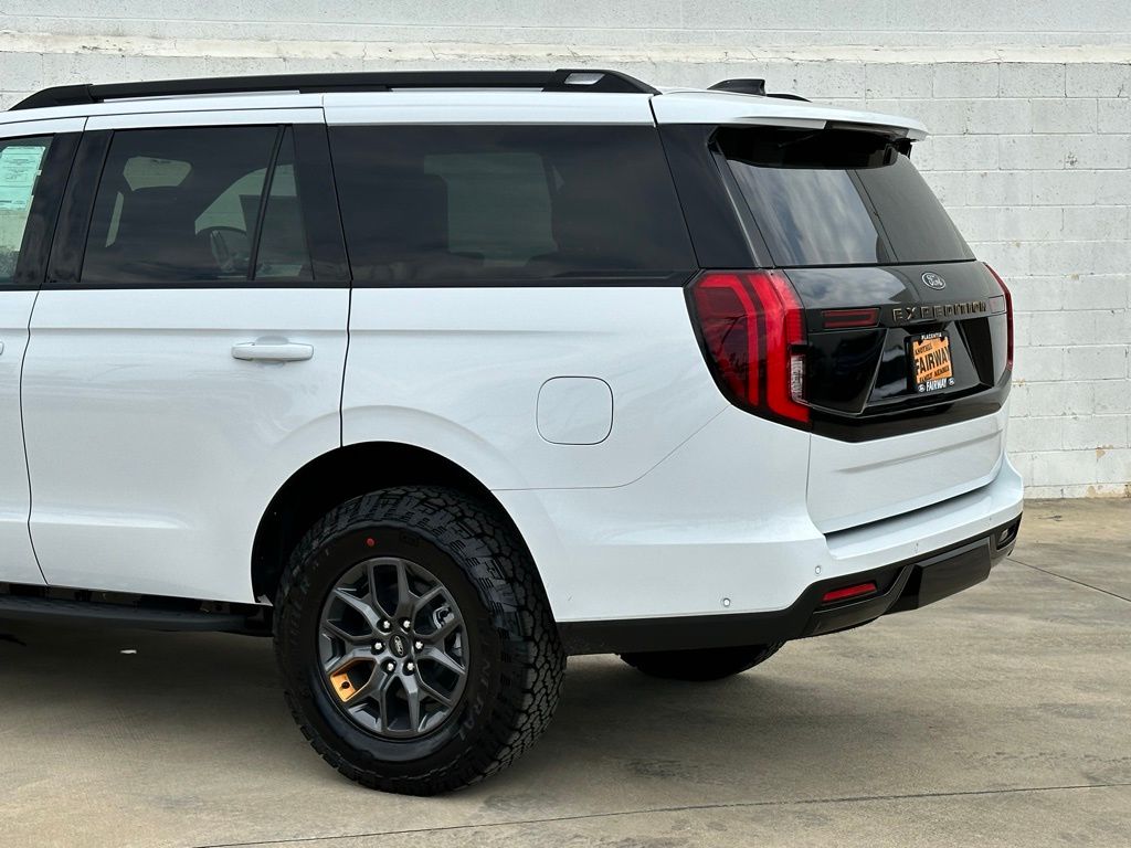 2025 Ford Expedition Tremor