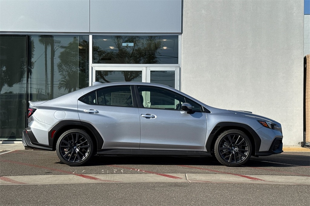 2025 Subaru WRX Premium photo 3