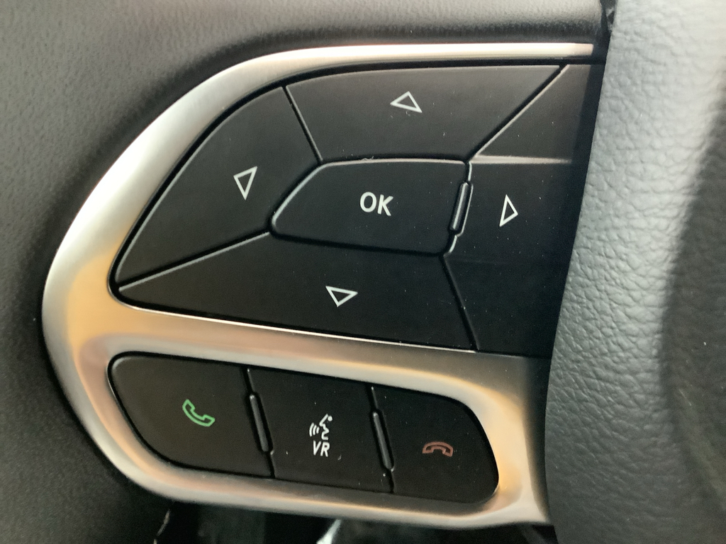 2026 Chrysler Pacifica photo 17