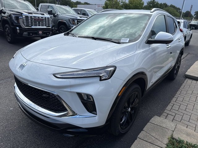 2026 Buick Encore GX Sport Touring photo 3