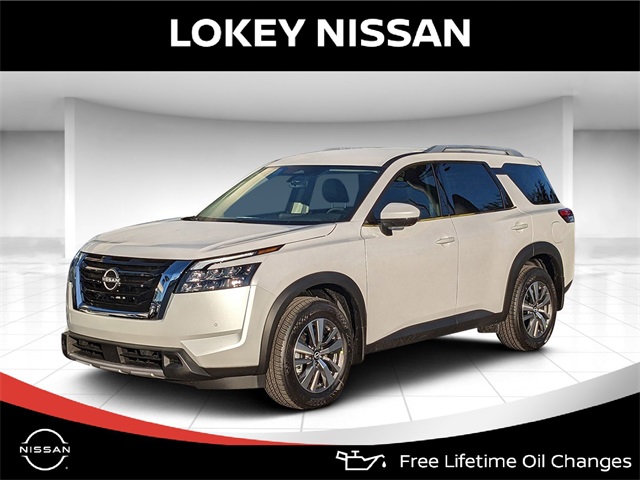 2025 Nissan Pathfinder SL's photo