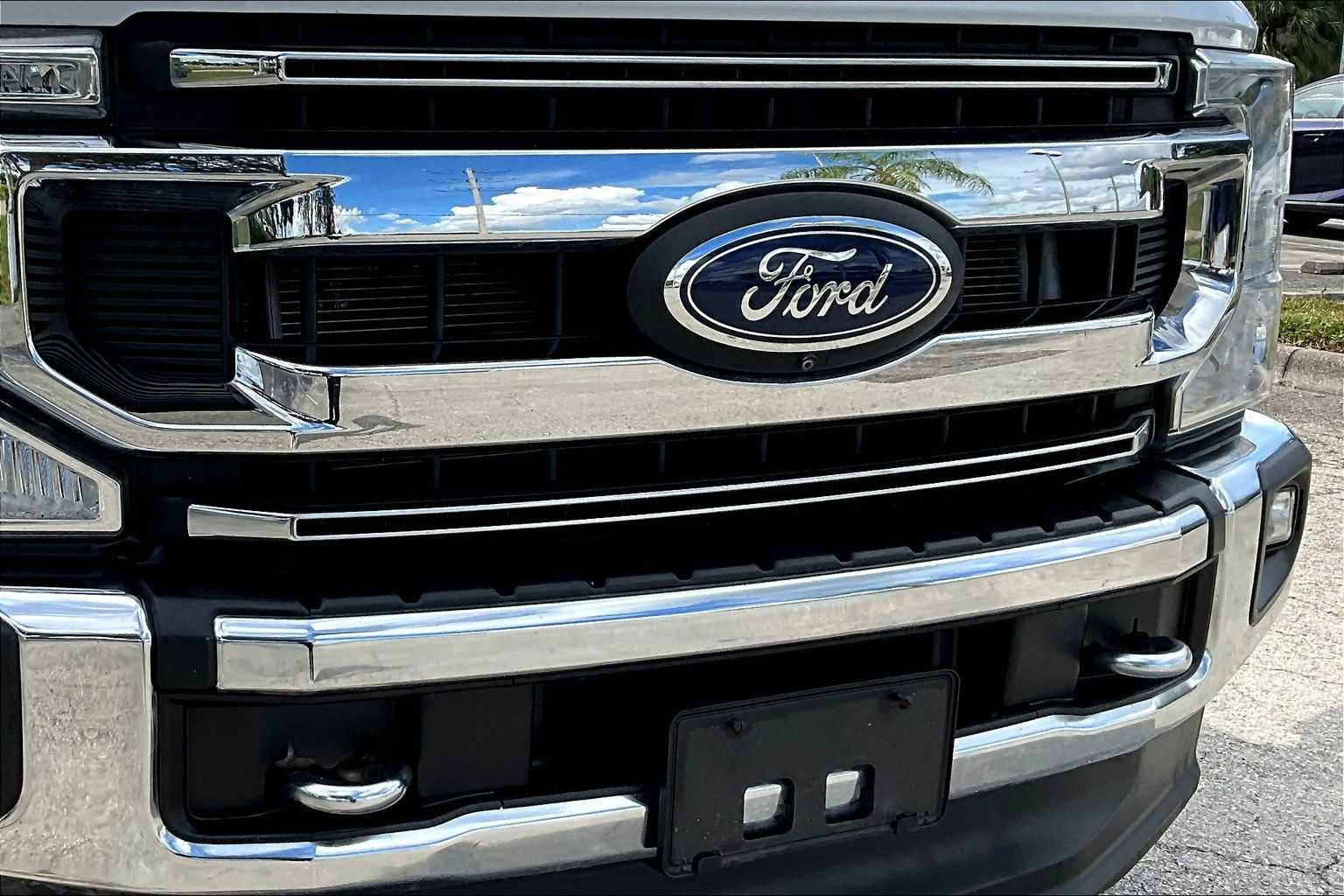 2020 Ford F-250 XLT photo 27