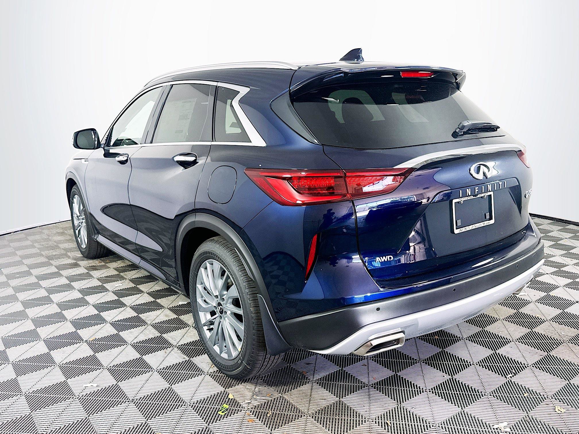 2025 Infiniti QX50 Luxe photo 4