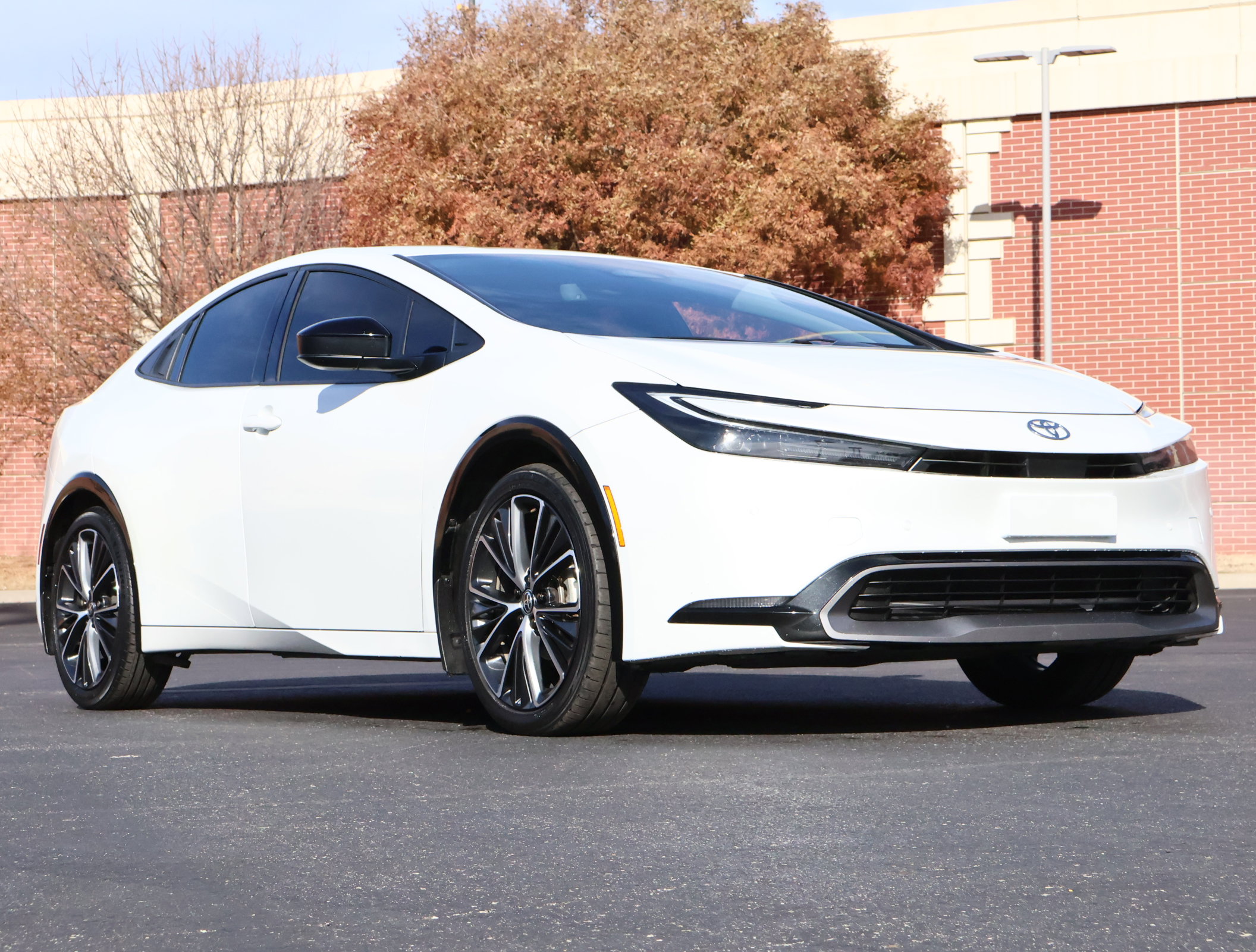 2023 Toyota Prius XLE's photo