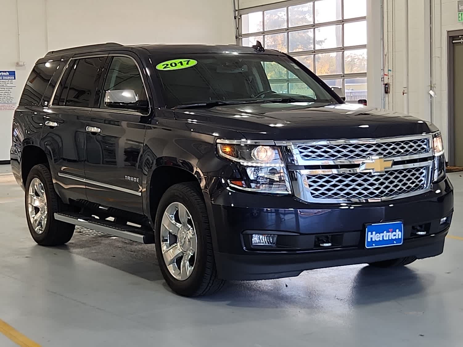 2017 Chevrolet Tahoe LT photo 2