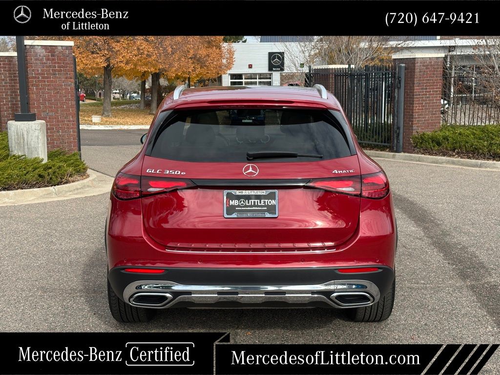 2025 Mercedes Benz GLC 350e 4MATIC photo 4