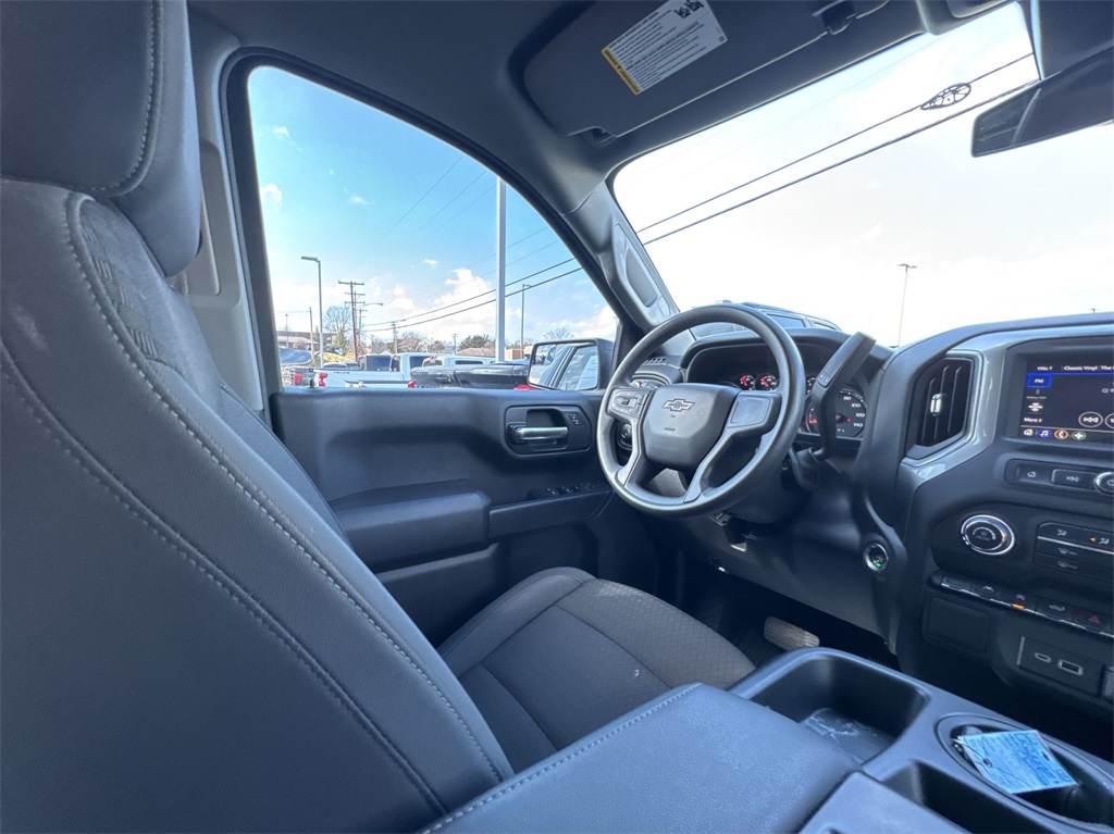 2024 Chevrolet Silverado 1500 Custom Trail Boss photo 12