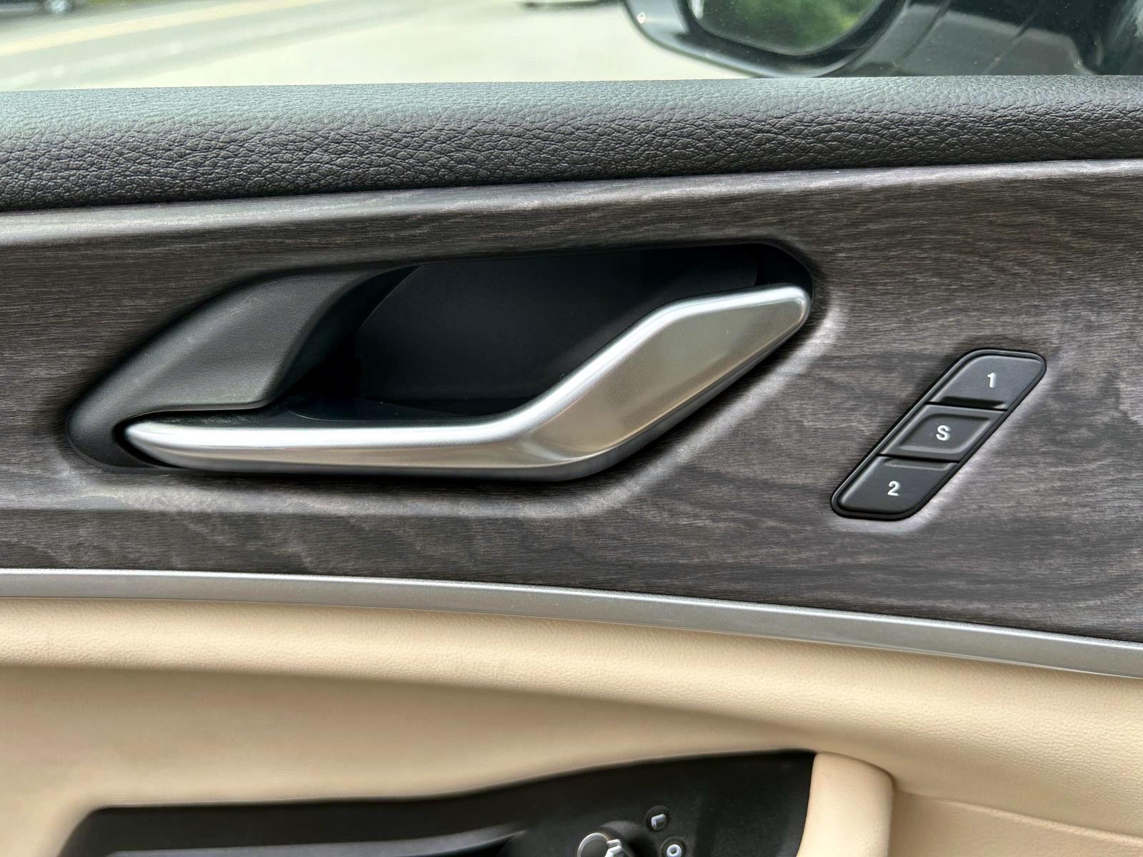 2023 Jeep Grand Cherokee Limited photo 14