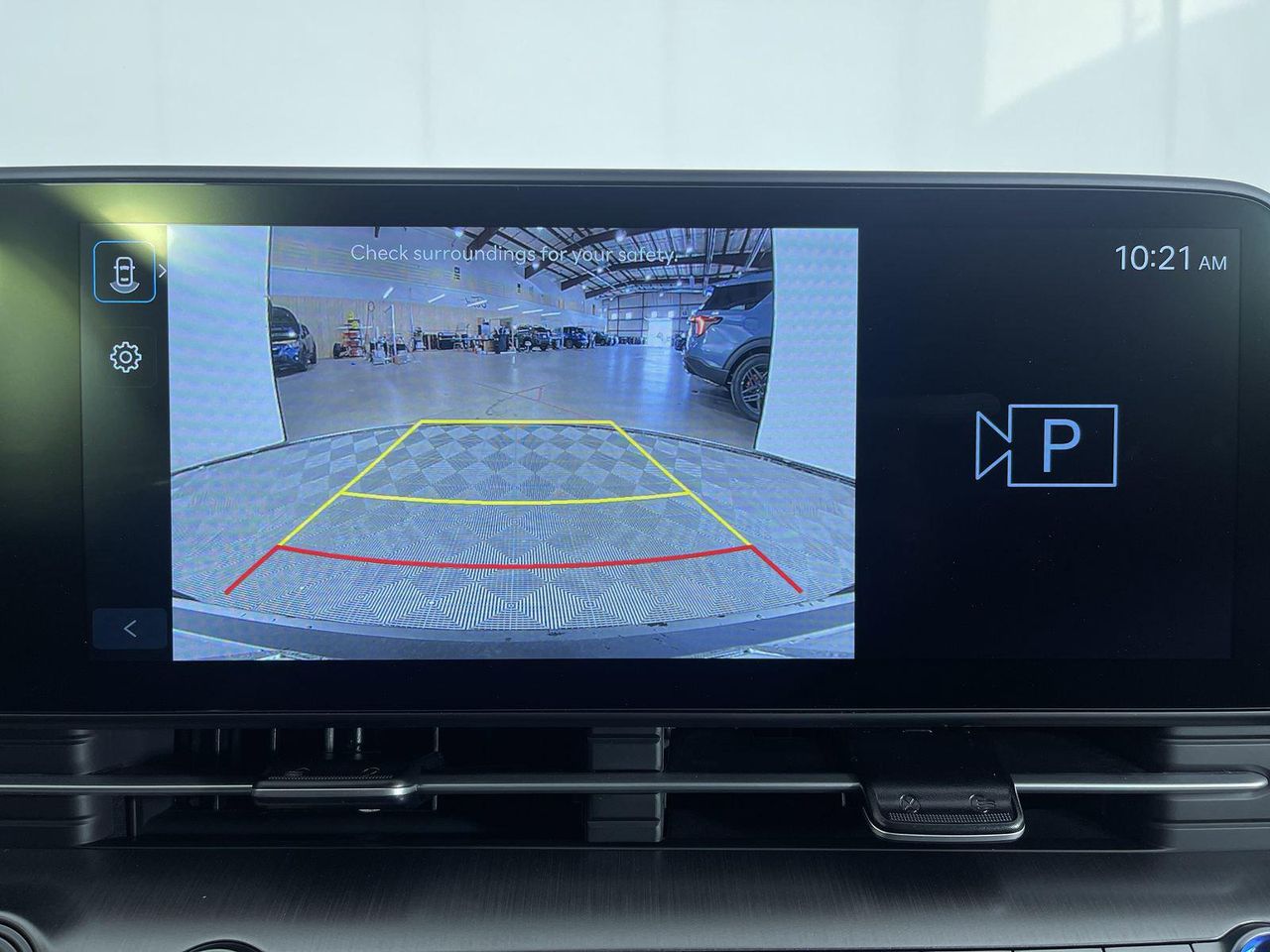 2025 Hyundai Kona SEL photo 17