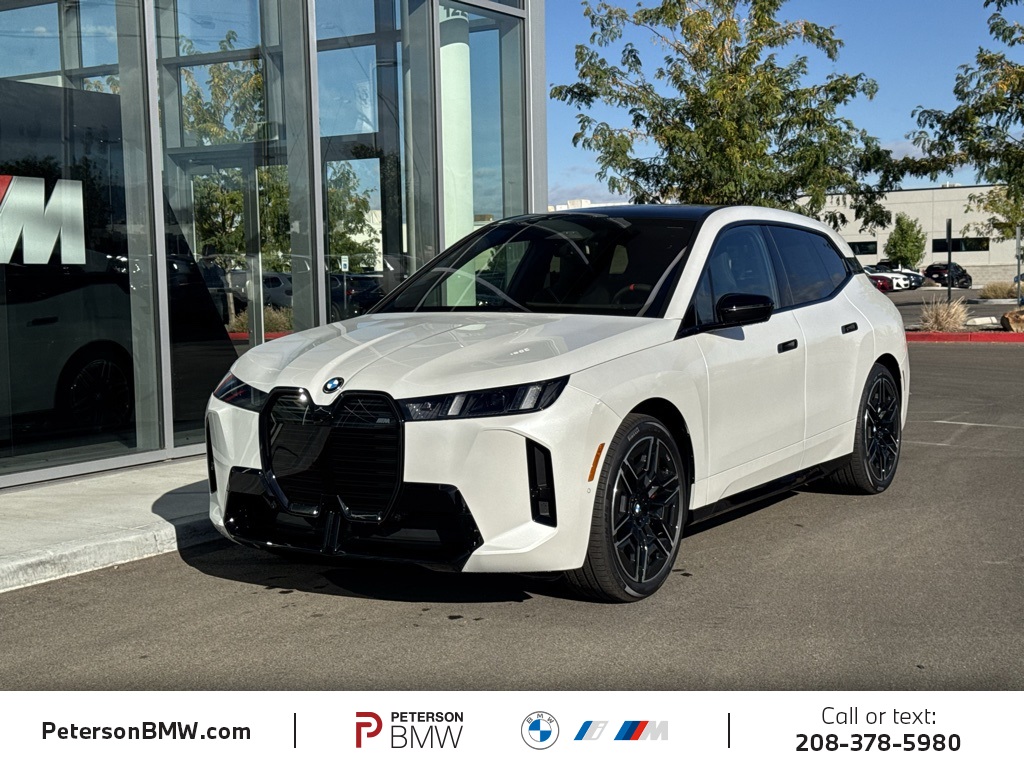 2026 BMW iX M70's photo