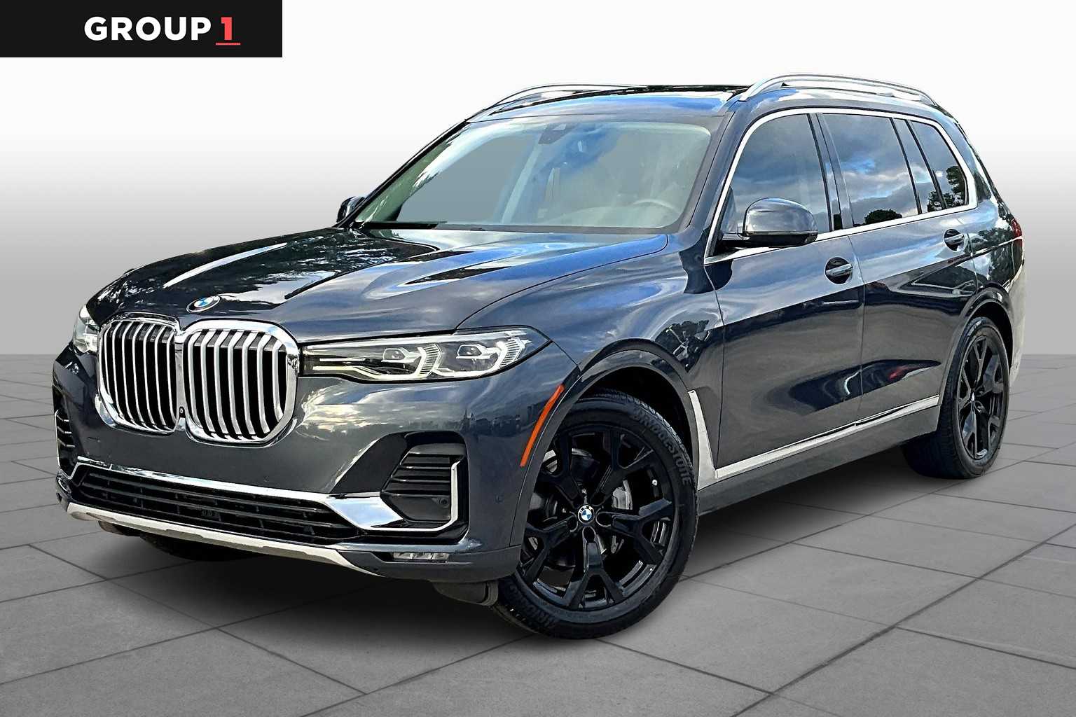 2021 BMW X7 40i's photo