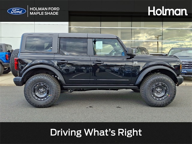 2025 Ford Bronco 4-Door Big Bend's photo