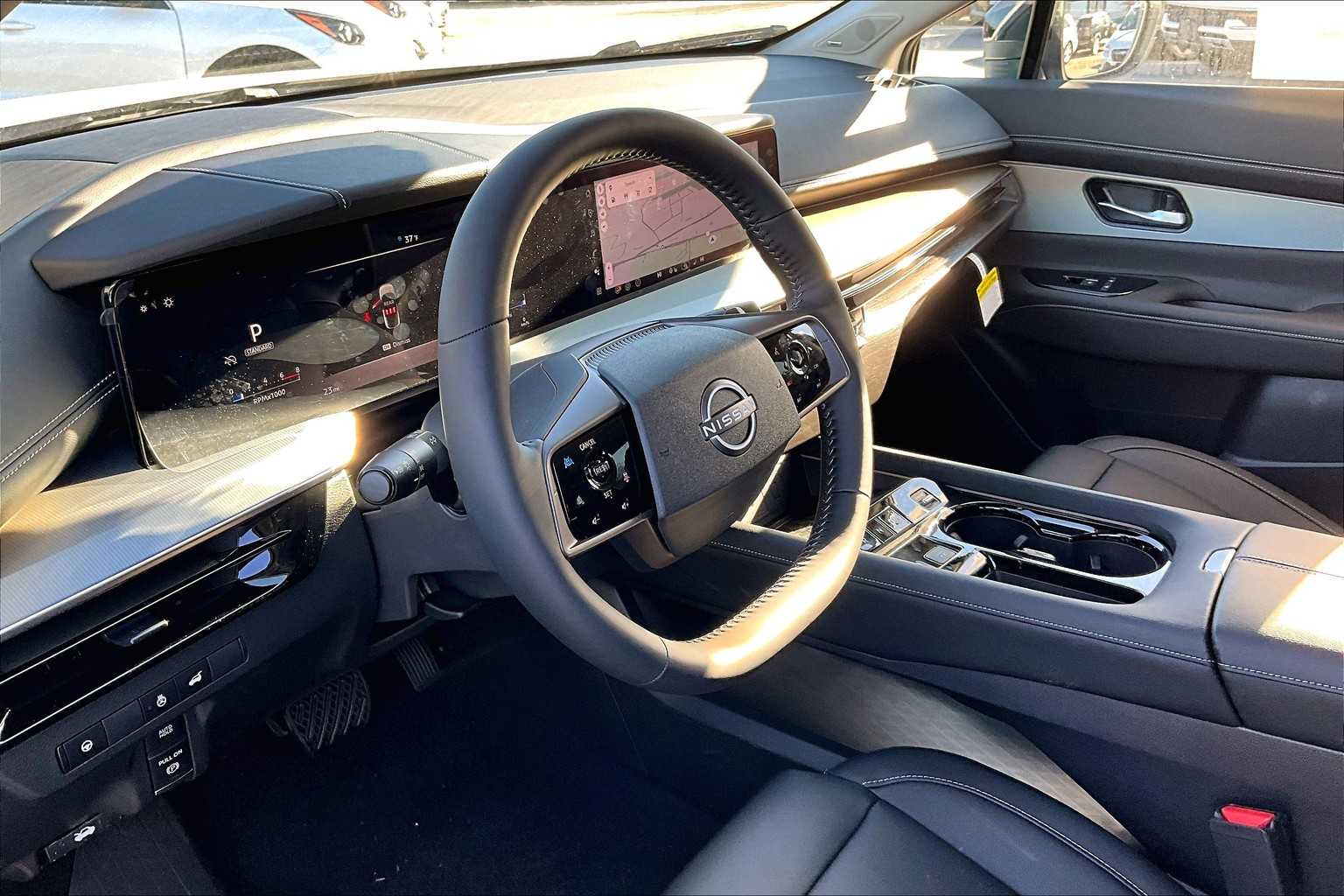 2025 Nissan Murano SL photo 4