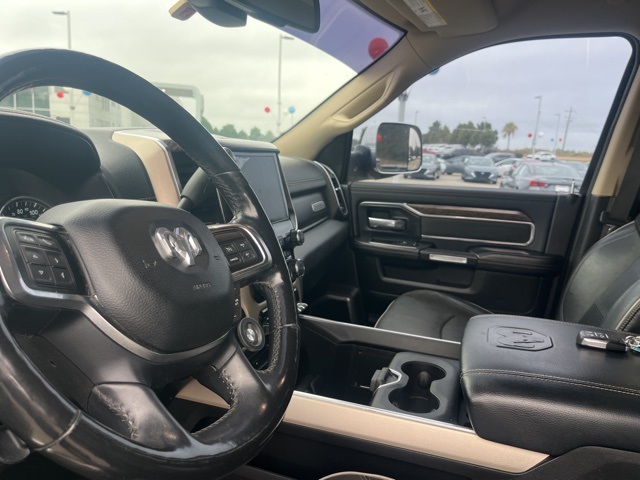 2019 Ram 2500 Laramie photo 11