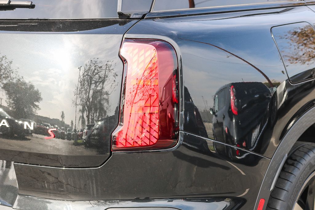 2025 Mini Countryman S ALL4 photo 9